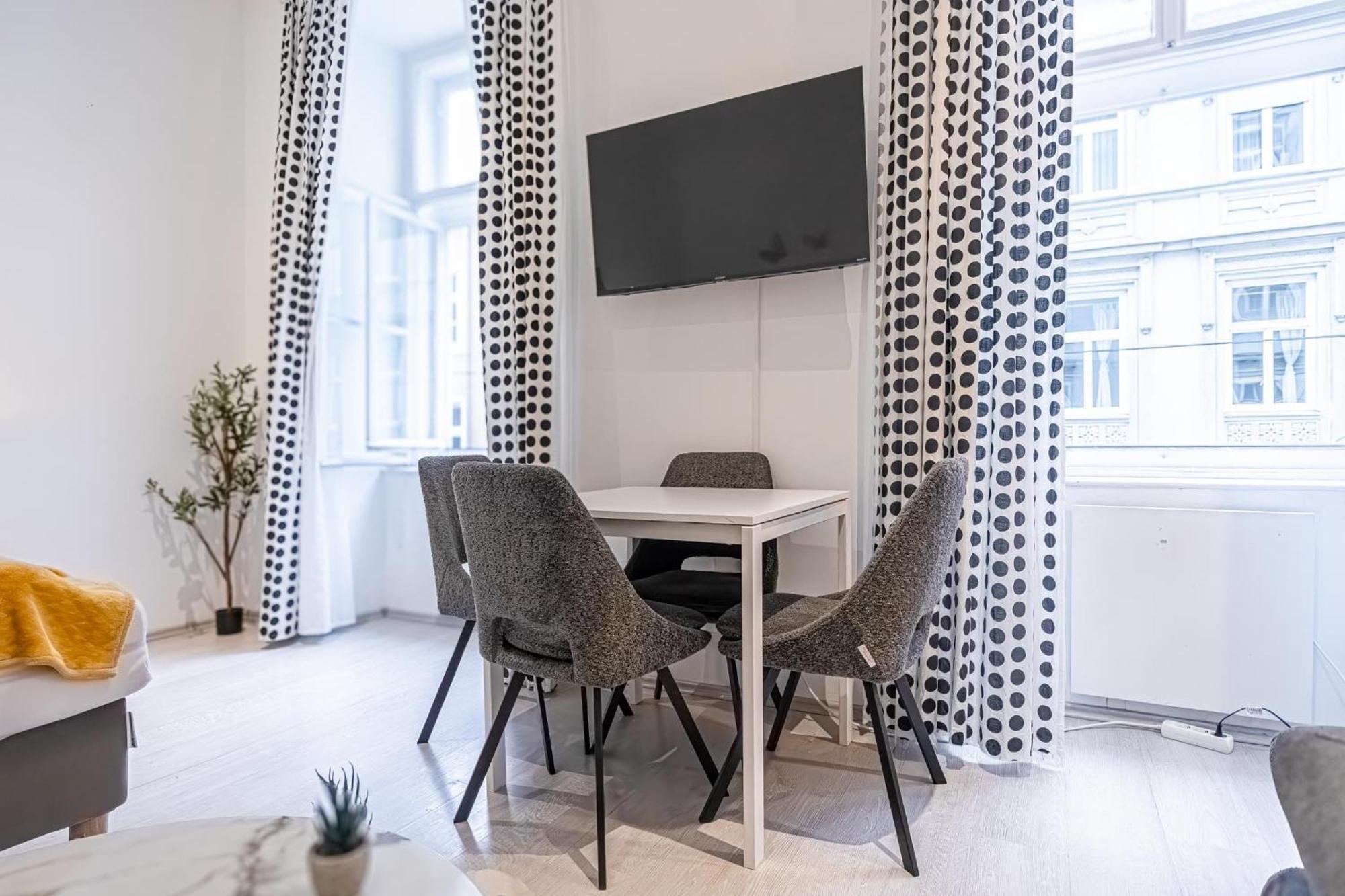 Cozy 1Br - Perfect For Long Stays Wien Ngoại thất bức ảnh