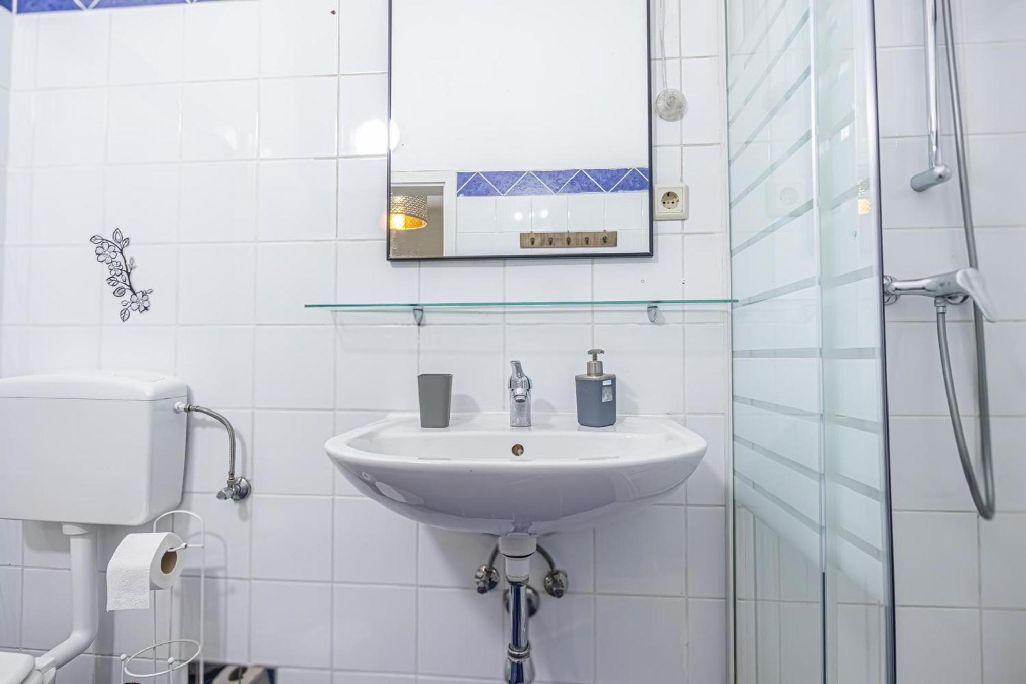 Cozy 1Br - Perfect For Long Stays Wien Ngoại thất bức ảnh